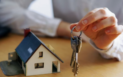 Immobilier : les notaires conseillent de vendre plutôt que d’acheter