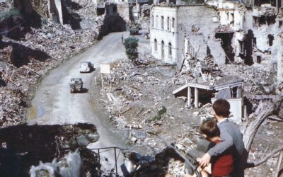 Saint-Lô : comment les enfants ont-ils retrouvé le chemin de l’école après les bombardements de 1944 ?